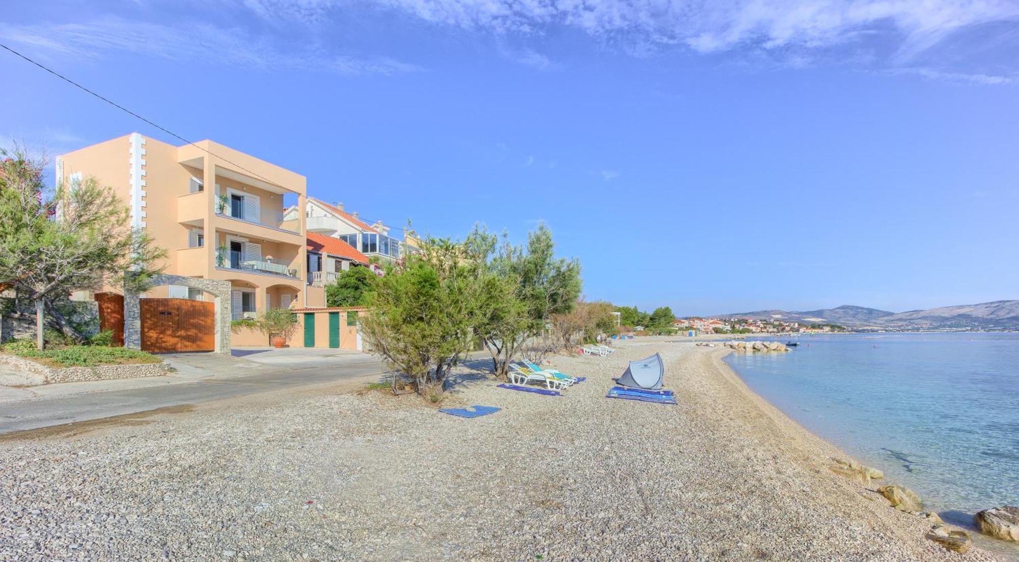 Villa Arijana -More Slatine Luaran gambar